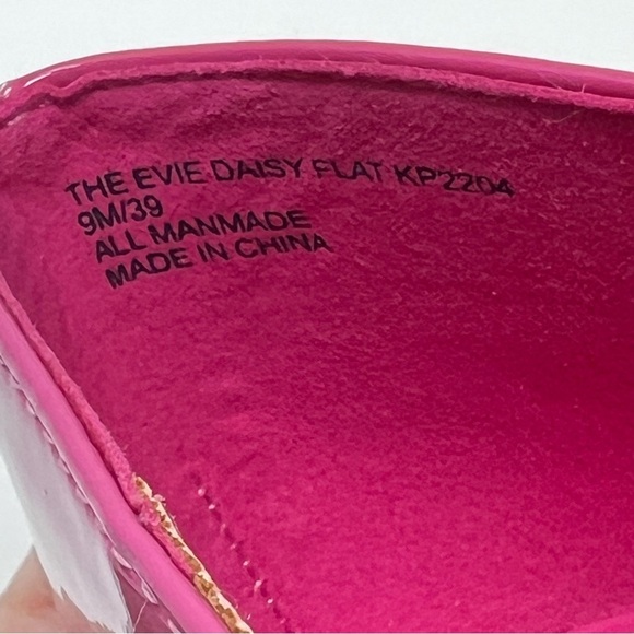 Katy Perry Collections Fuchsia Flats with Daisy Detail - Picture 10 of 10